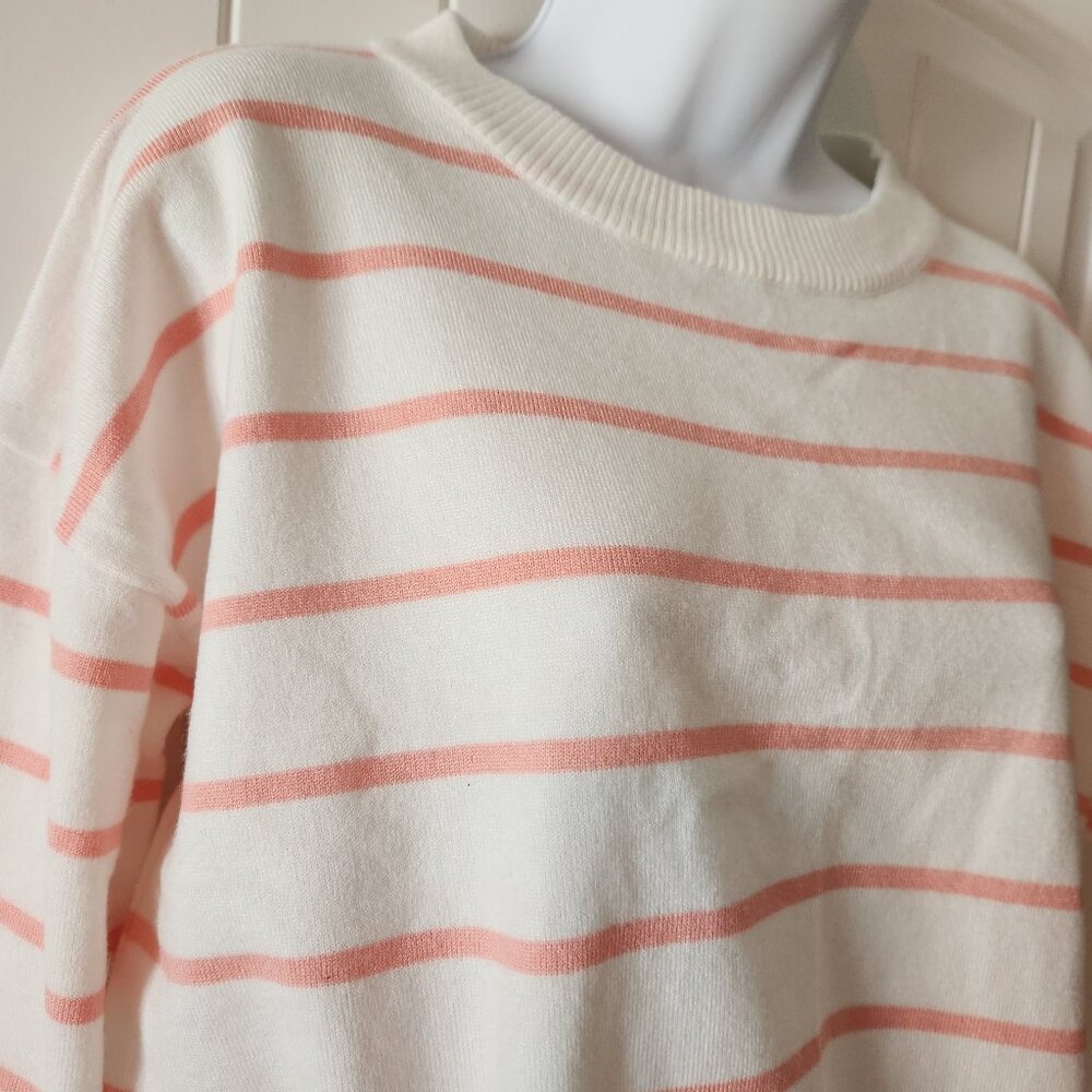 Beginning Boutique Sweater - Picture 3 of 3